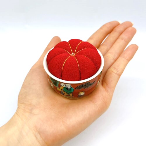 hiro】九谷焼のお針山 （古九谷・木米・吉田屋・飯田屋）